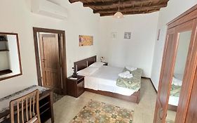Studios Osterio